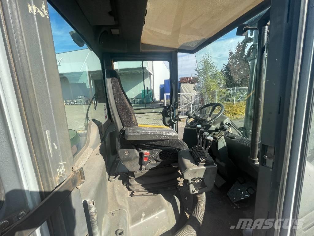 Kalmar DCE 50-6 Tehnika ar dīzeļa dzinēju