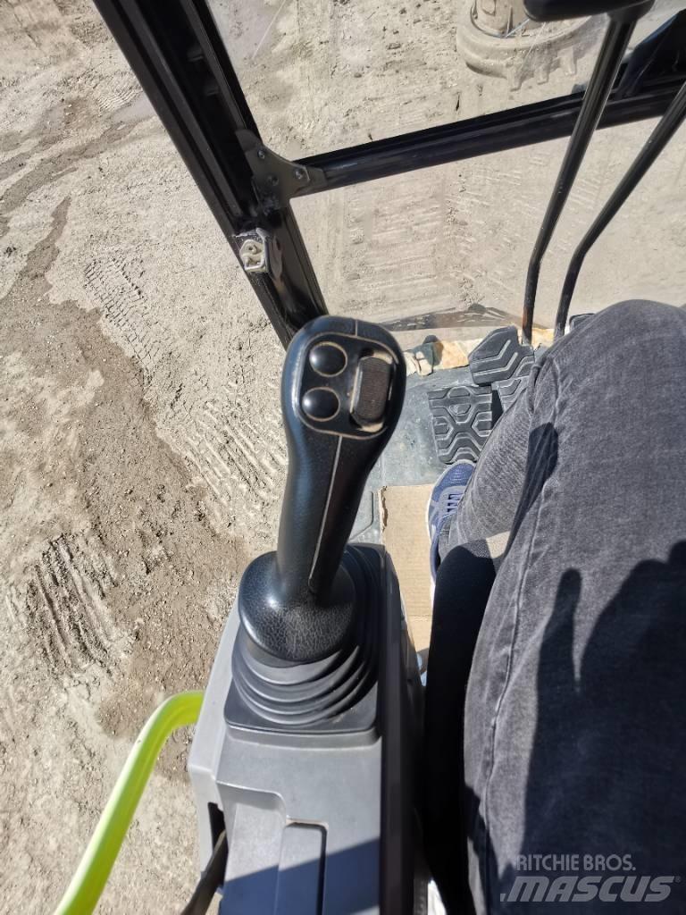 CAT 320 F Kāpurķēžu ekskavatori