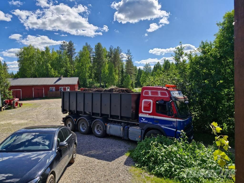 Volvo 500 FMX Treileri ar āķi
