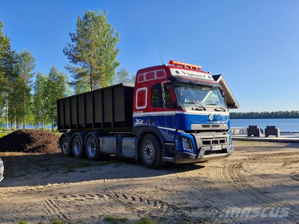 Volvo 500 FMX Treileri ar āķi