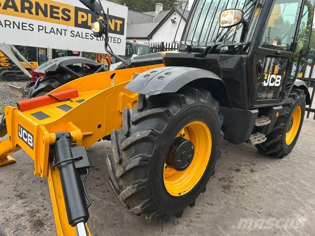 JCB 535-140 Hiviz Teleskopiskie manipulatori