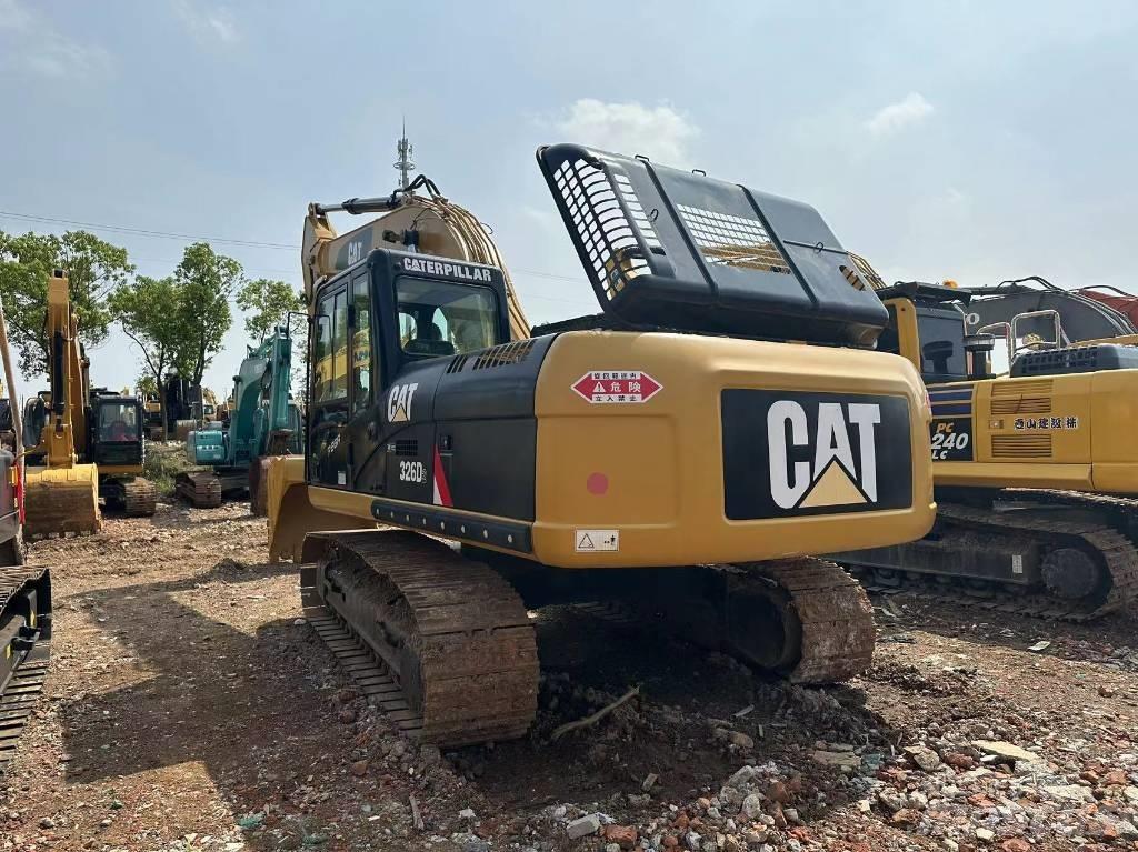CAT 326D Kāpurķēžu ekskavatori