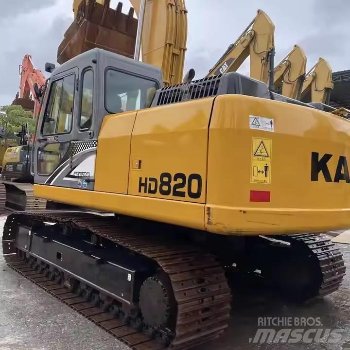 Kato HD820 Kāpurķēžu ekskavatori