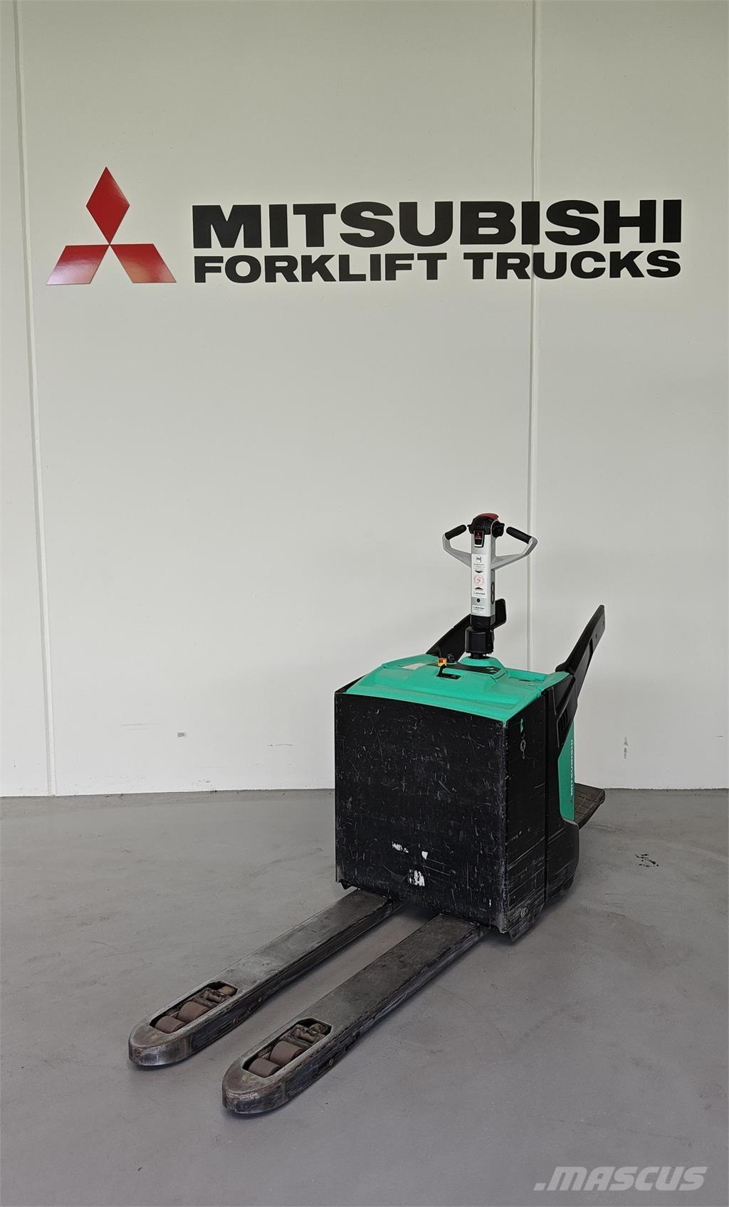 Mitsubishi PBV20N2 Pašgājējplatformas