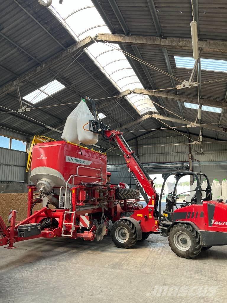 Schäffer T4670 Frontālie iekrāvēji un ekskavatori