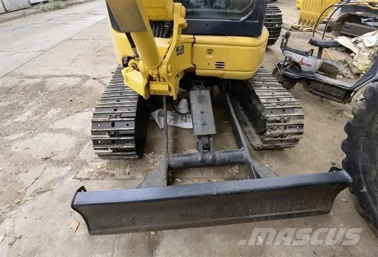 Komatsu PC35 Mini ekskavatori < 7 t