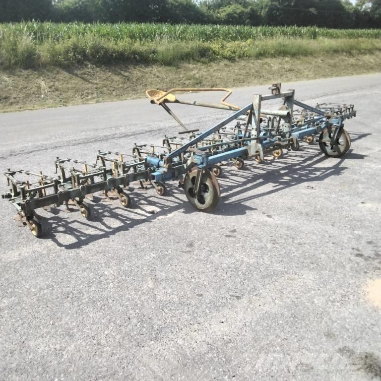  DELFOSSE 12 RANGS Cita augsnes apstrādes tehnika un papildaprīkojums