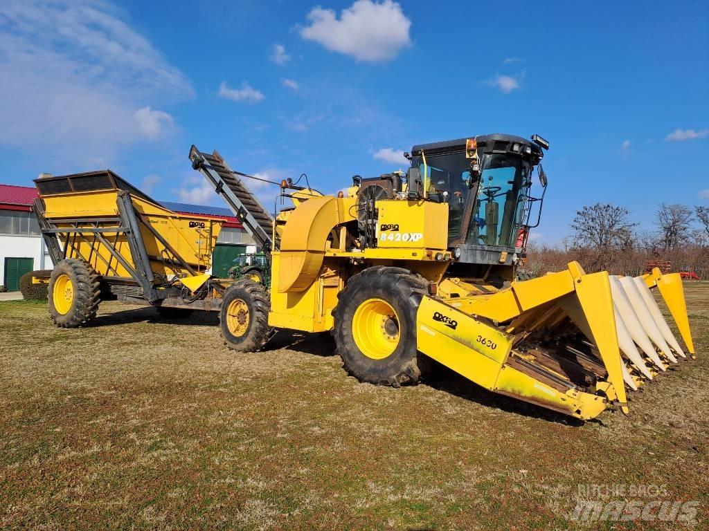 Oxbo 8420XP Cita ražas novākšanas tehnika