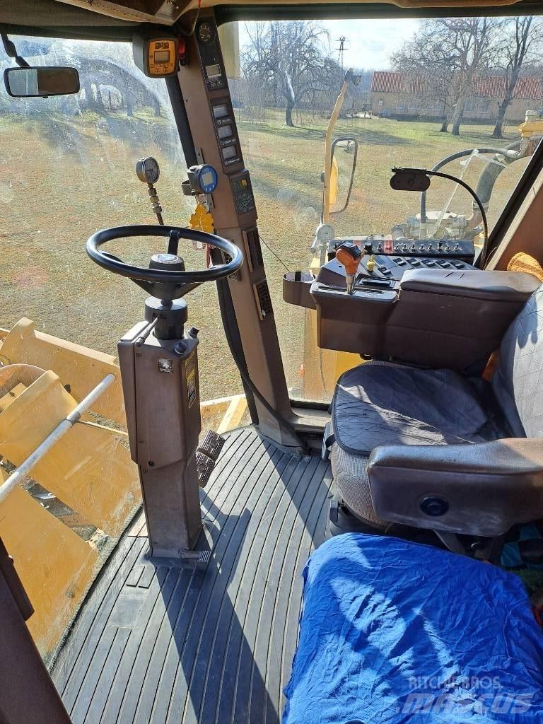 Oxbo 8420XP Cita ražas novākšanas tehnika