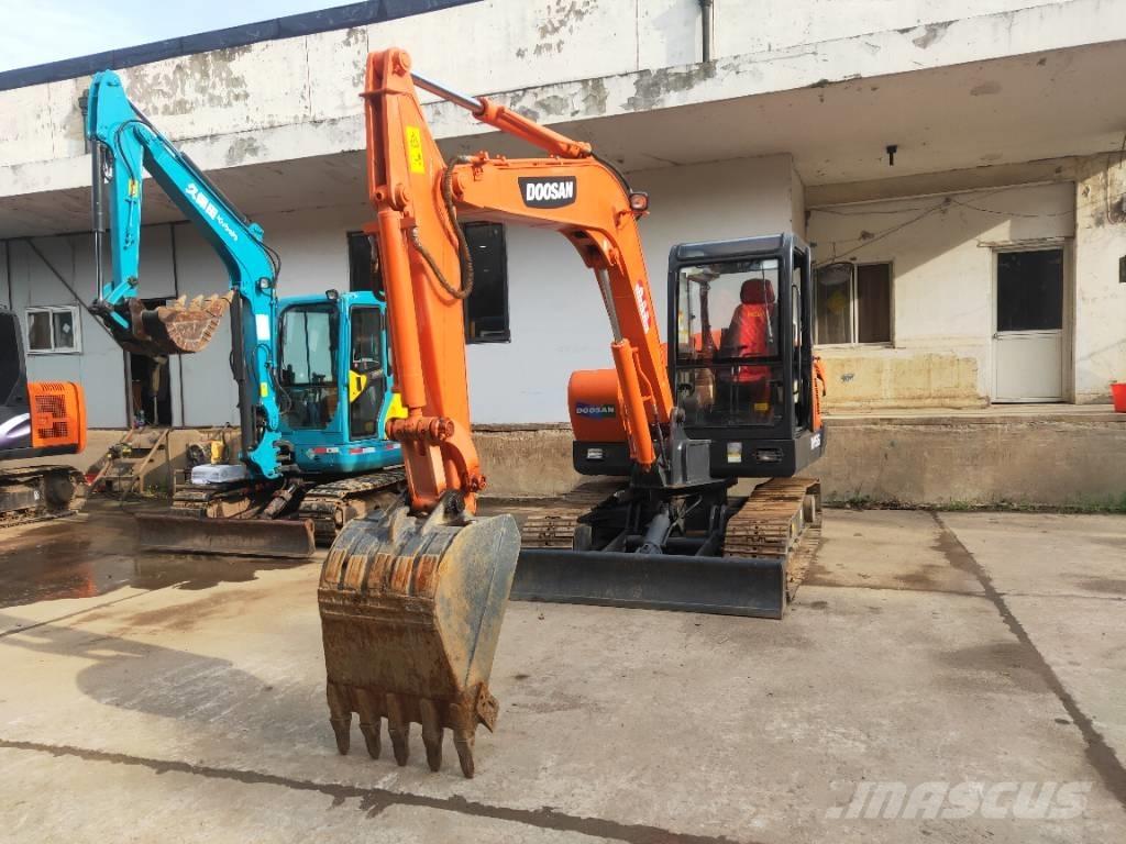 Doosan DH55 Mini ekskavatori < 7 t