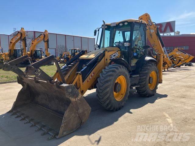 JCB 4 CX Ekskavatori-iekrāvēji