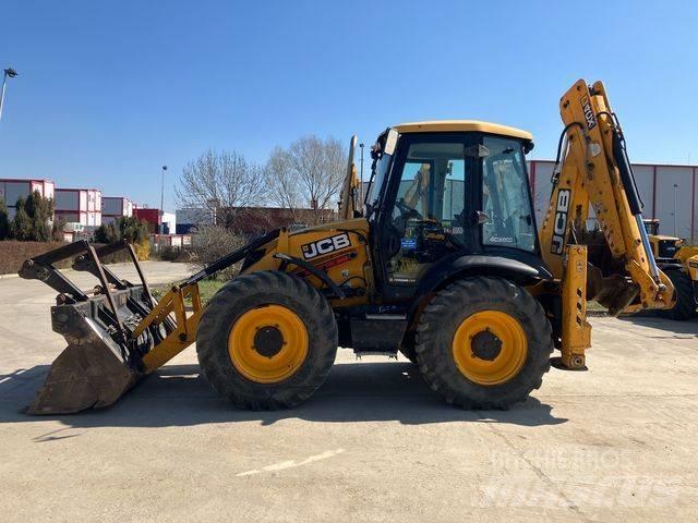 JCB 4 CX Ekskavatori-iekrāvēji