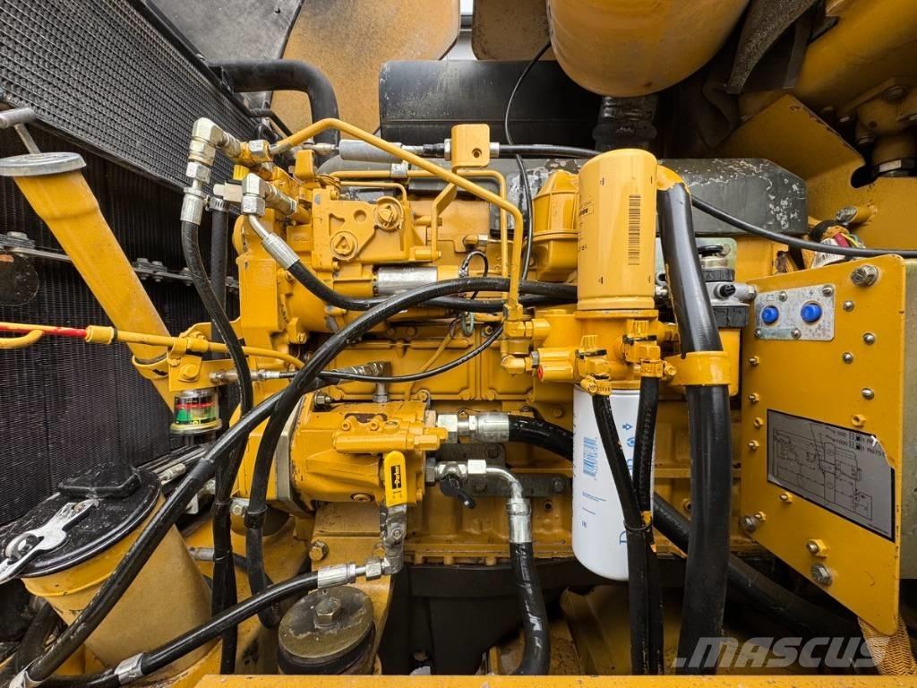 CAT 938 G Iekrāvēji uz riteņiem
