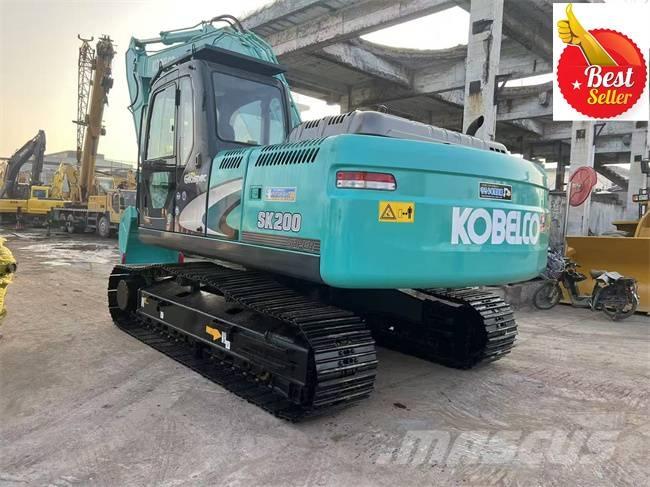 Kobelco SK 200 Kāpurķēžu ekskavatori