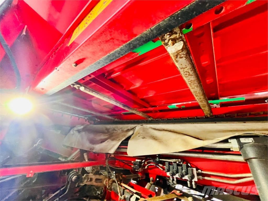 Holmer T4-40 Biešu novākšanas kombaini