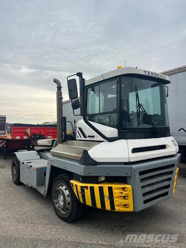 Terberg TT223 Terminālie traktori