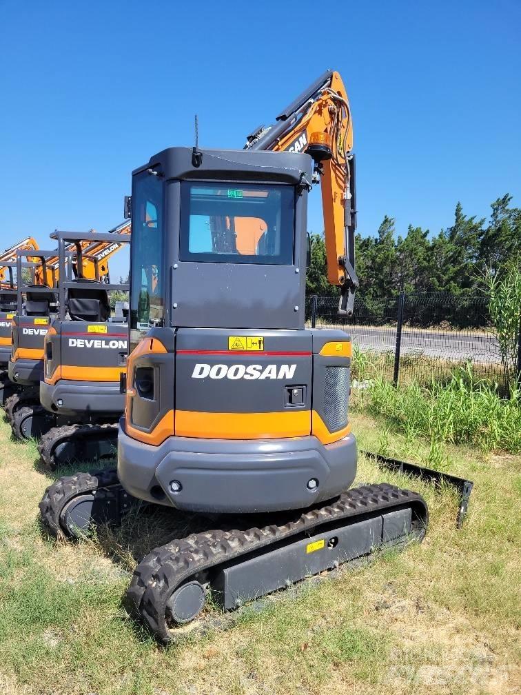 Doosan DX35Z-7 Mini ekskavatori < 7 t