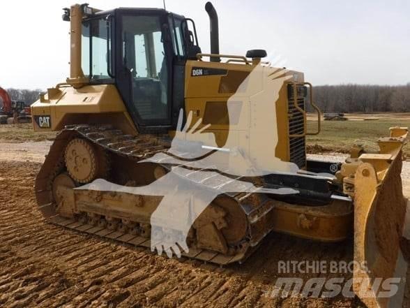 CAT D6N XL Kāpurķēžu buldozeri