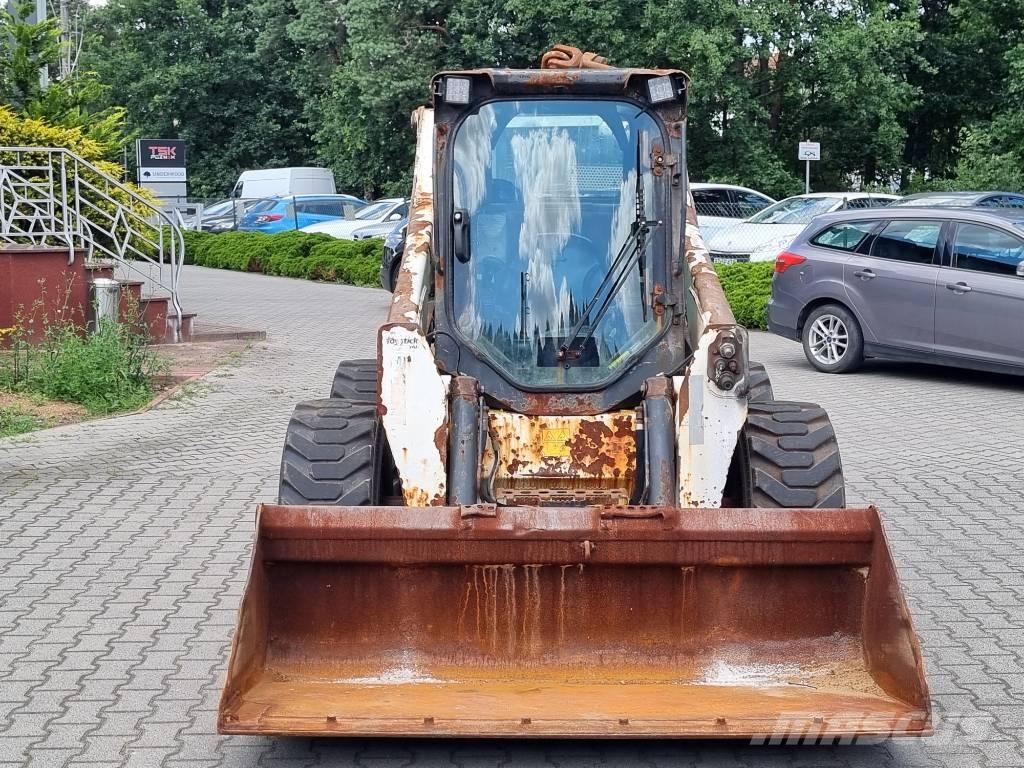 Bobcat S 850 Lietoti riteņu kompaktiekrāvēji