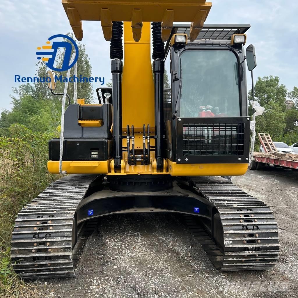 CAT 320D2 Kāpurķēžu ekskavatori