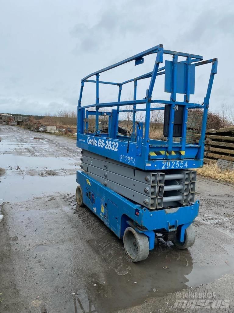 Genie GS 2632 Šķerveida pacēlāji
