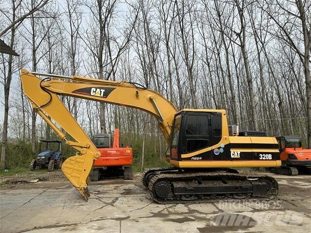 CAT 320B Kāpurķēžu ekskavatori
