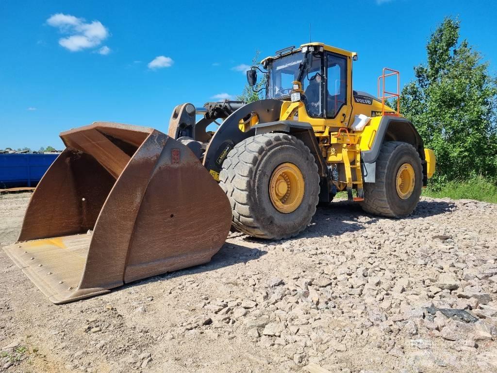 Volvo L 260 H Iekrāvēji uz riteņiem