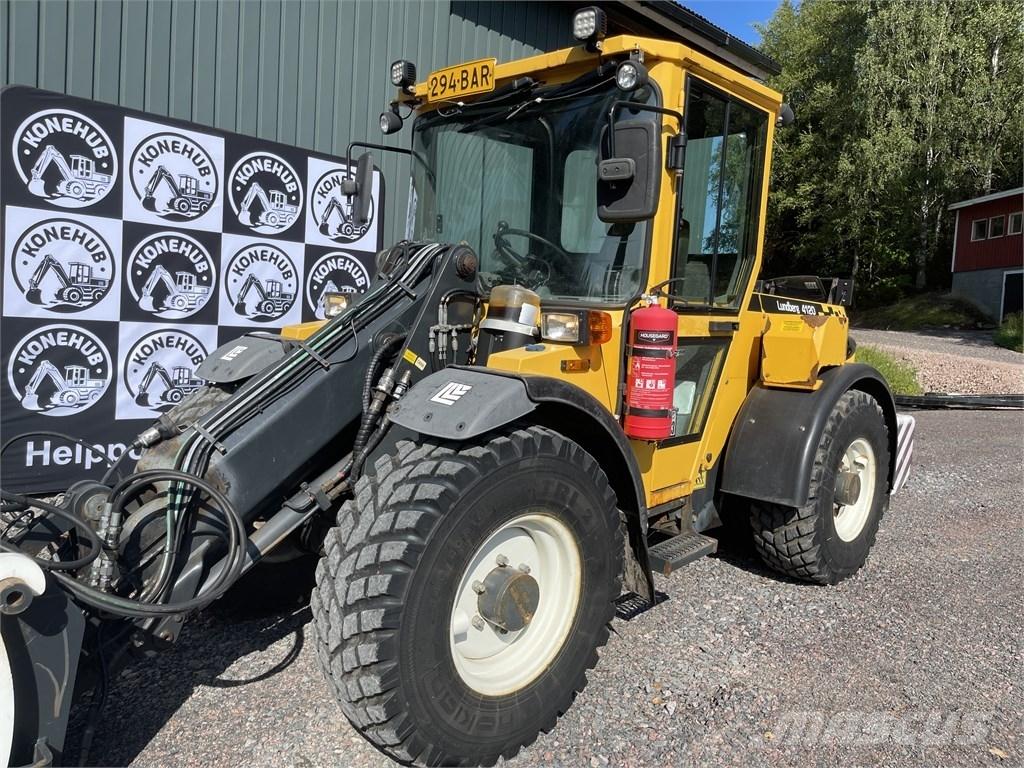 Lundberg 4200 LS Kompaktie traktori