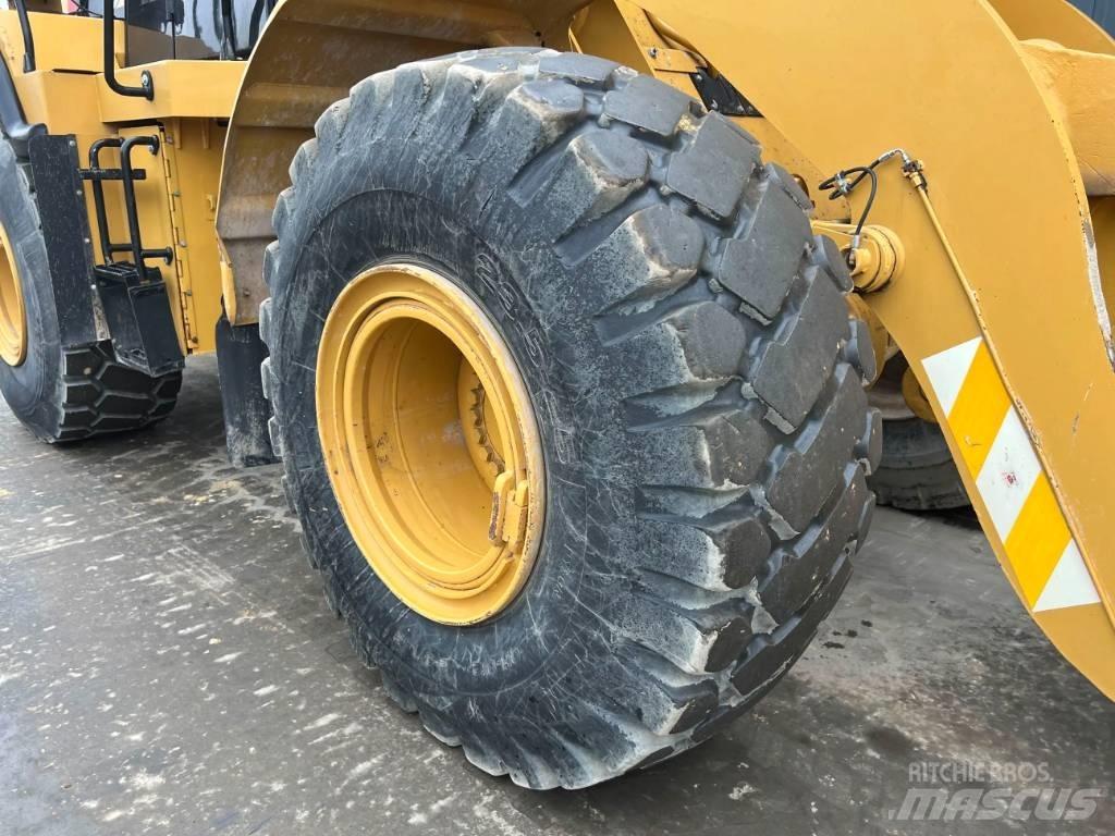 CAT 950H Iekrāvēji uz riteņiem