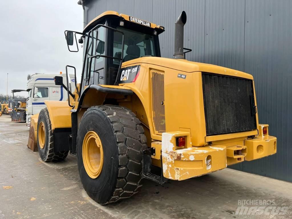 CAT 950H Iekrāvēji uz riteņiem