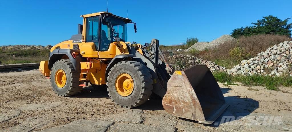 Volvo L 120 H Iekrāvēji uz riteņiem