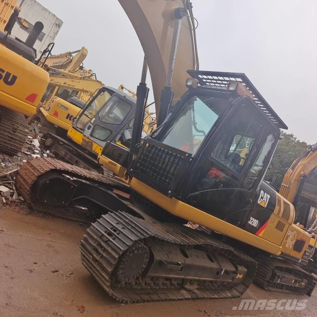 CAT 320 D Kāpurķēžu ekskavatori
