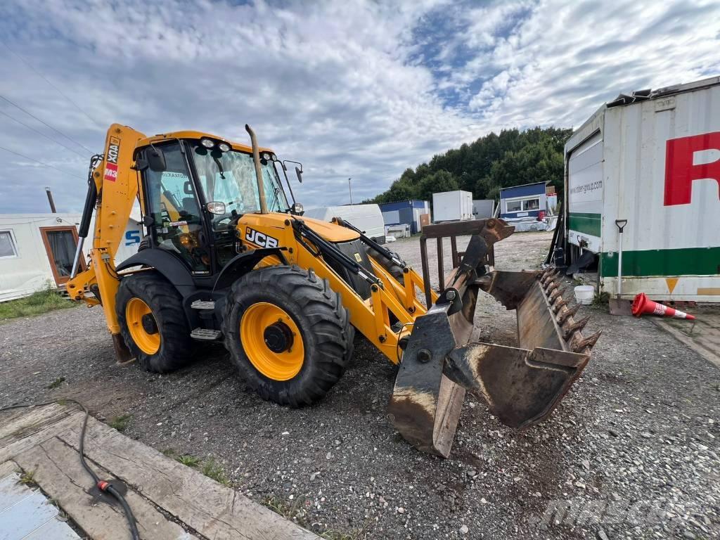 JCB 4 CX Eco Multifunkcionālie iekrāvēji