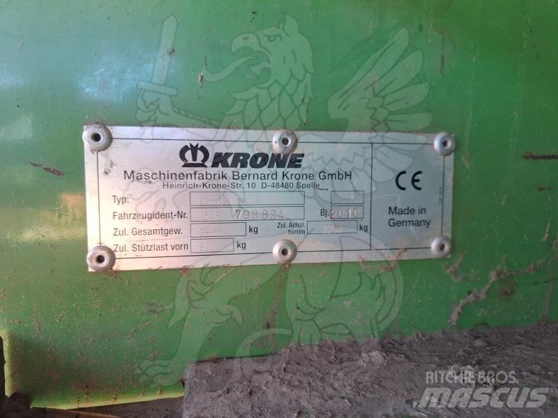Krone Comprima F 155 Rituļu preses