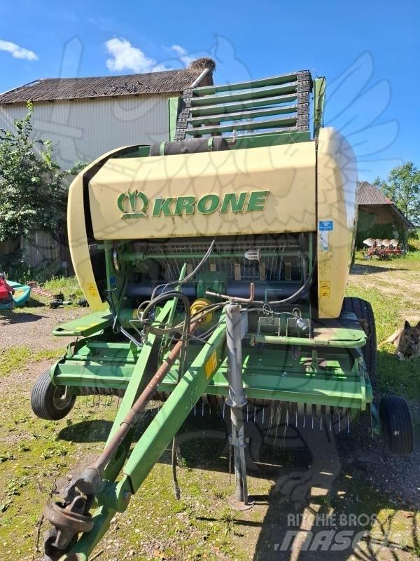 Krone Comprima F 155 Rituļu preses