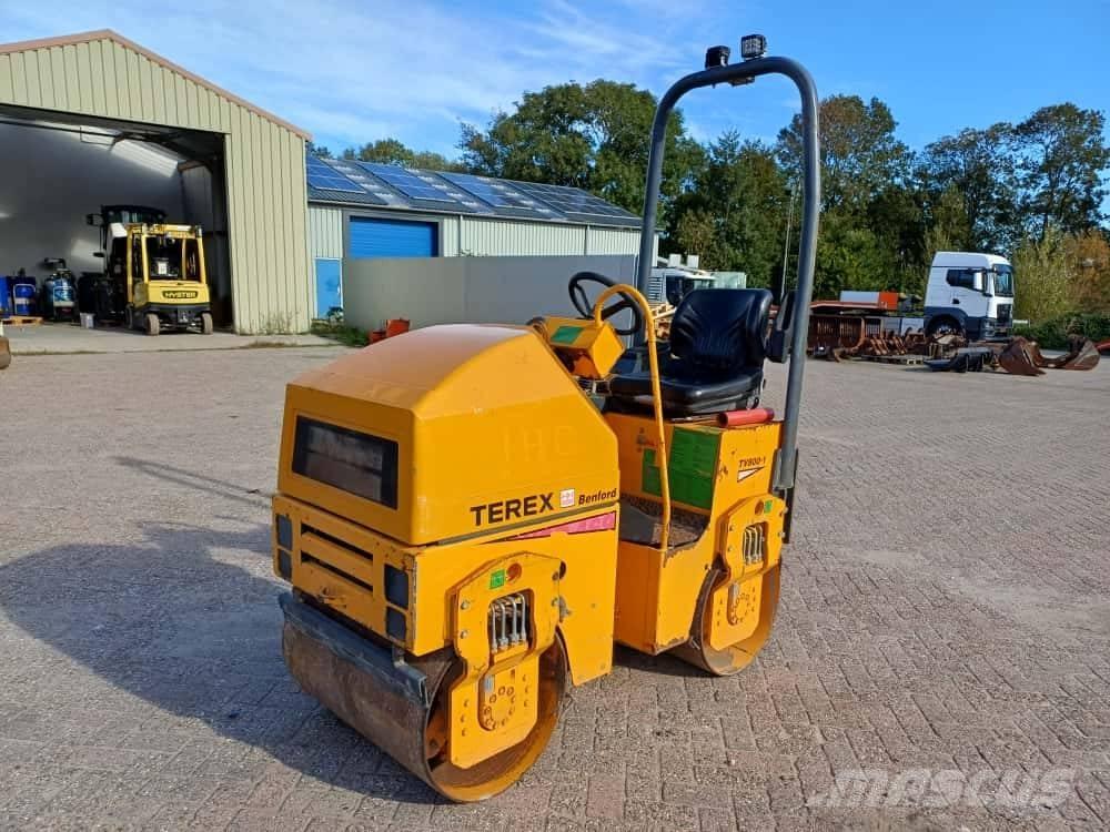 Terex TV 800 Divvalču grunts veltņi
