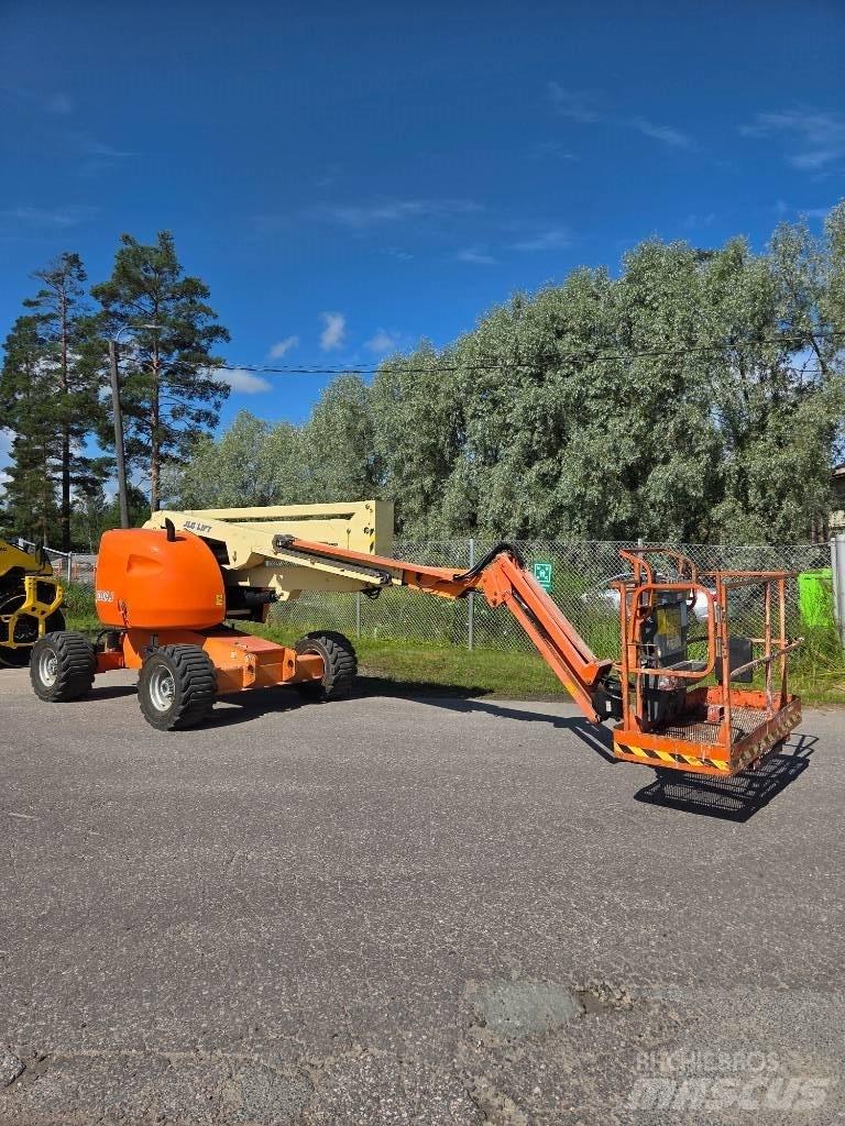 JLG 510 AJ Strēles pacēlāji