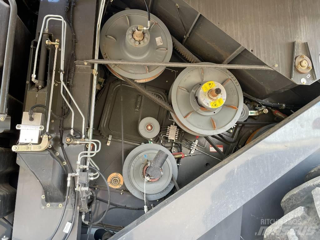 CLAAS 670 Ražas novākšanas kombaini