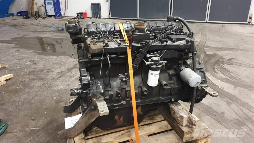 Sisu .74 EWA Dzinēji