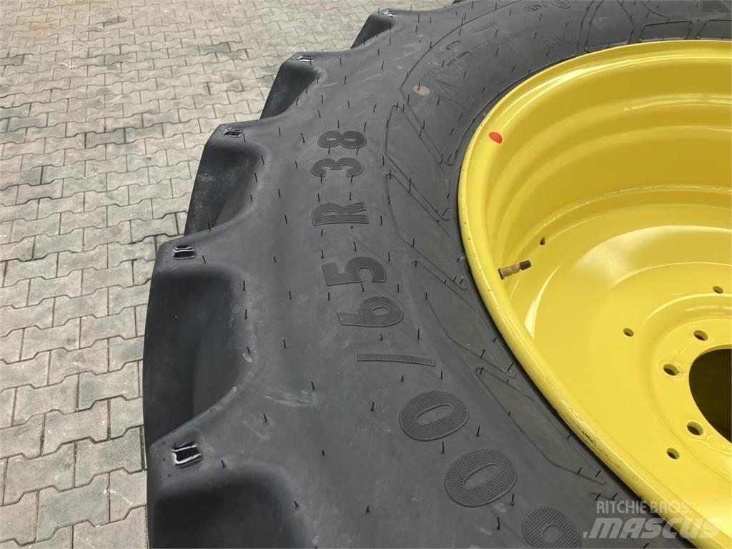 Mitas 600/65R38 Riepas, riteņi un diski