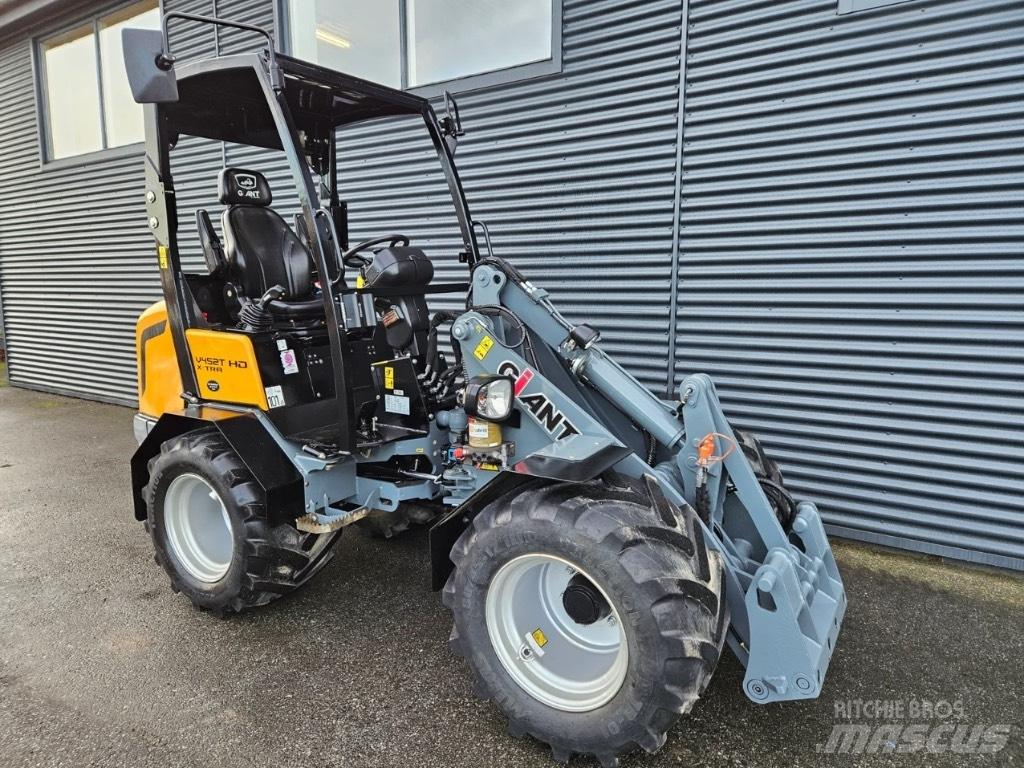 GiANT v452t hd xtra Mini iekrāvēji