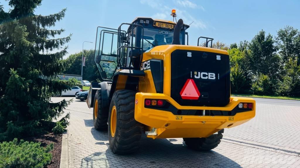 JCB 427 S5 HT Iekrāvēji uz riteņiem