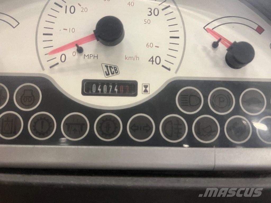 JCB 409 40km/h Iekrāvēji uz riteņiem