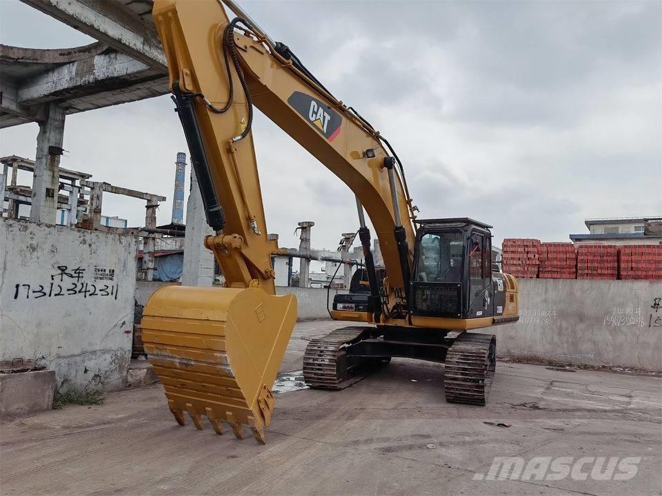CAT 330DL Kāpurķēžu ekskavatori