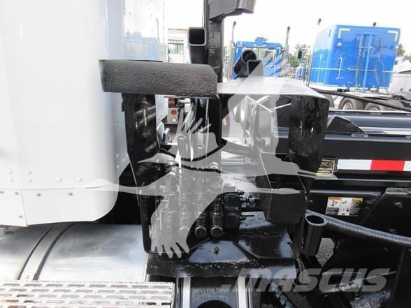 Kenworth T800 Atkritumu izvešanas transports