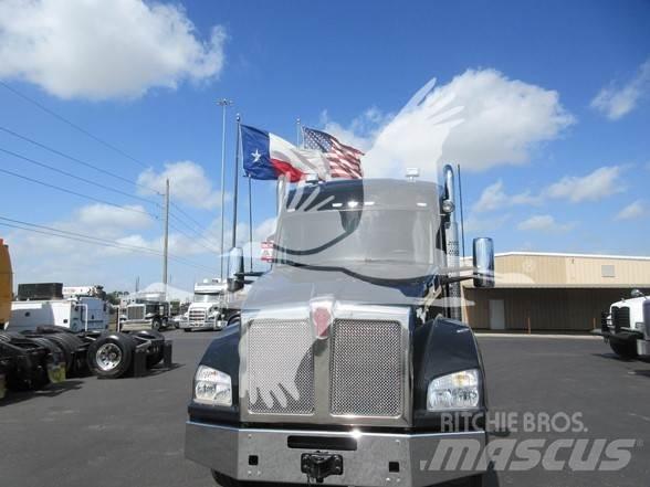 Kenworth T880 Vilcēji