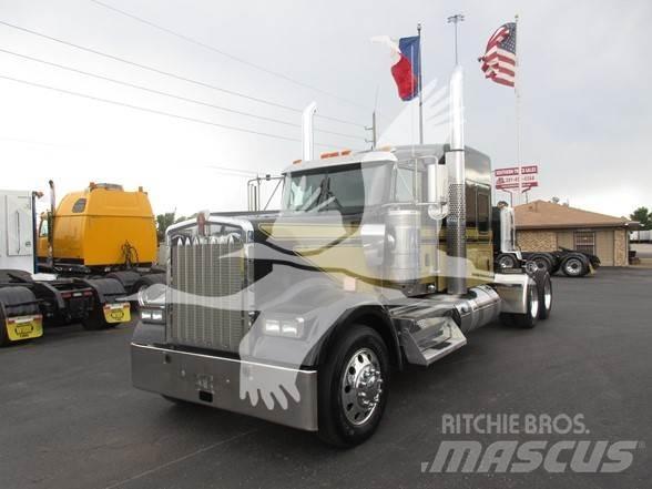 Kenworth W900L Vilcēji