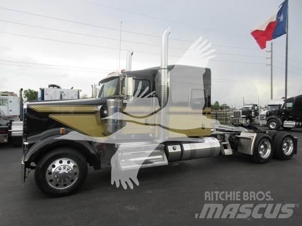 Kenworth W900L Vilcēji
