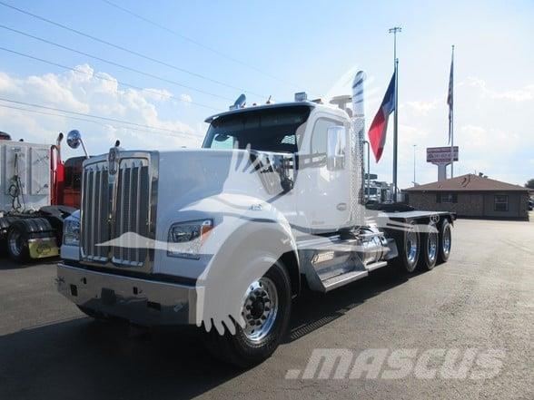 Kenworth W990 Vilcēji