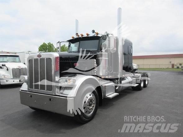 Peterbilt 388 Vilcēji